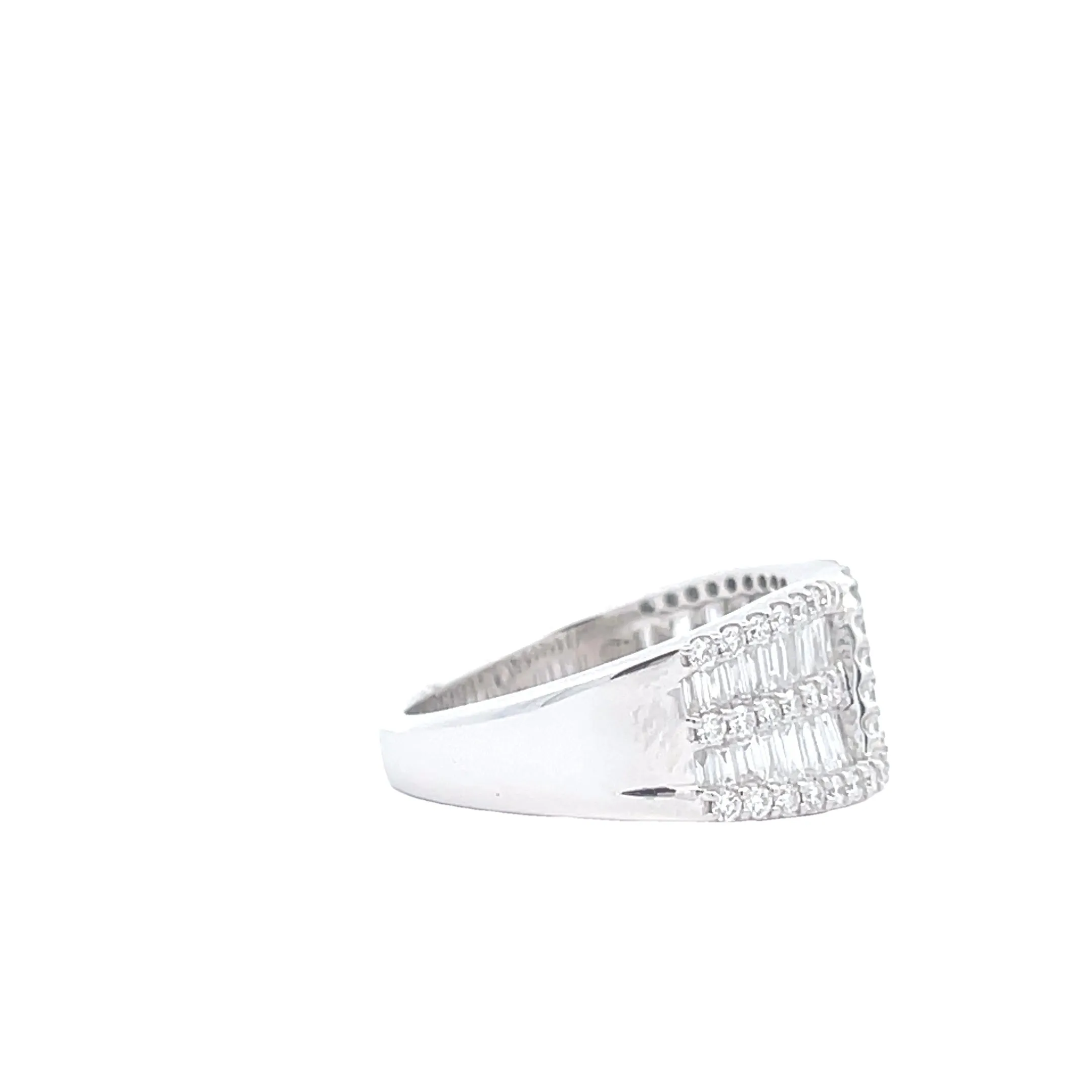 14K White Gold 1 1/2 CTW Round and Baguette Diamond Fashion Ring