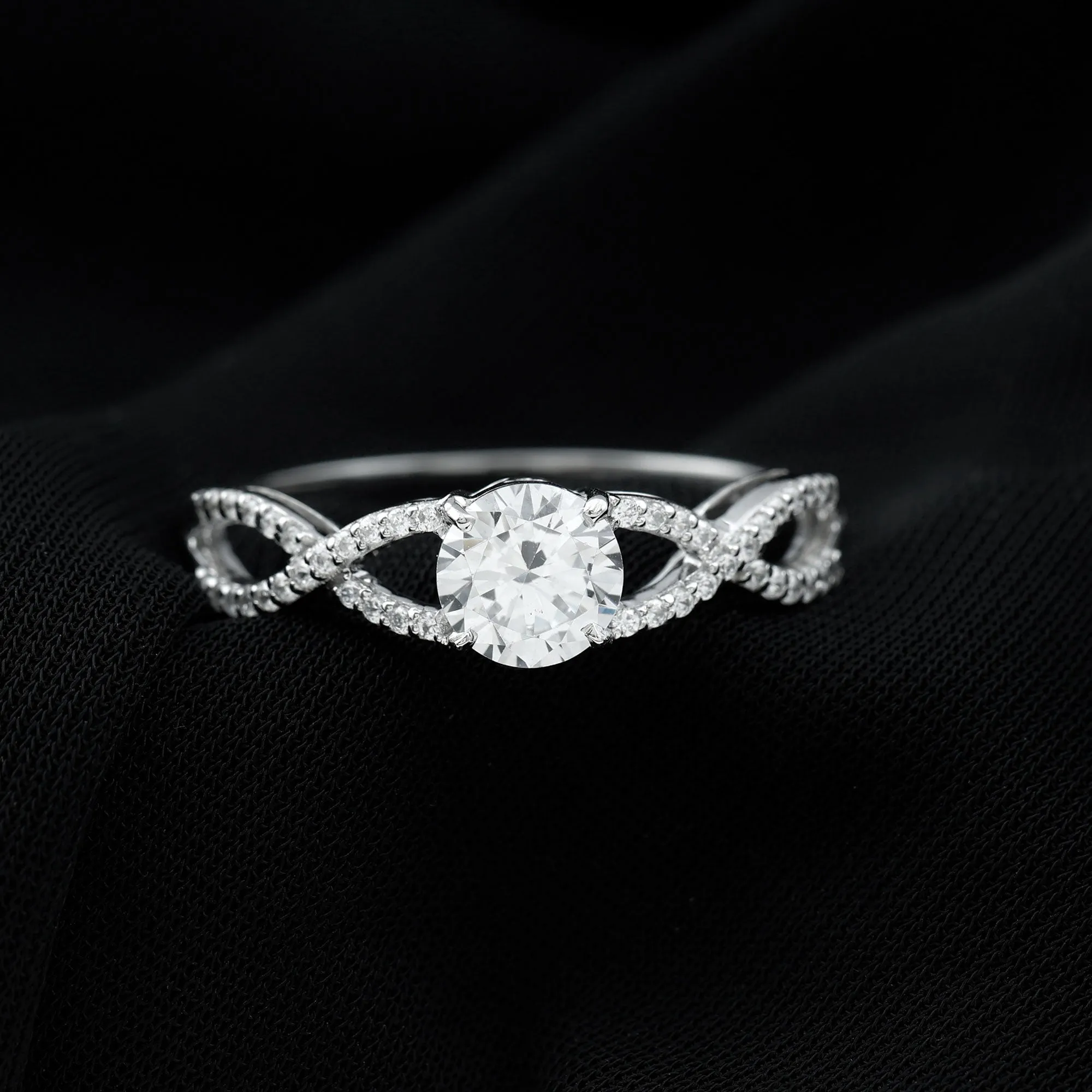 1.75 CT Round Cut Solitaire Zircon Crossover Engagement Ring
