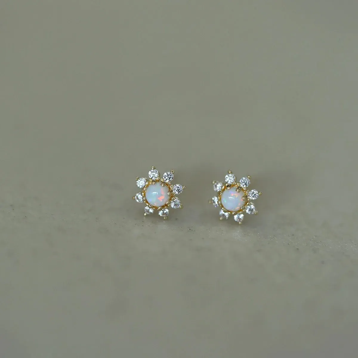 925 Sterling Silver Stud Earrings Charm Jewelry - Sunflower Mini Opal - Xm398