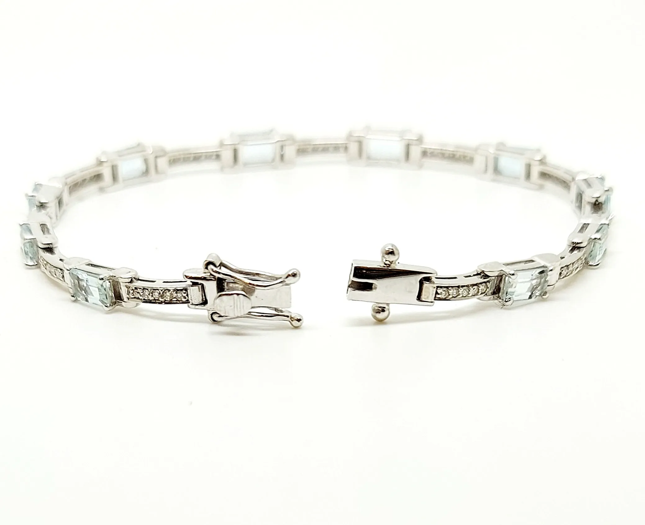 AQUAMARINE & DIAMOND HOT-CAKE BRACELET AD NO: 2752
