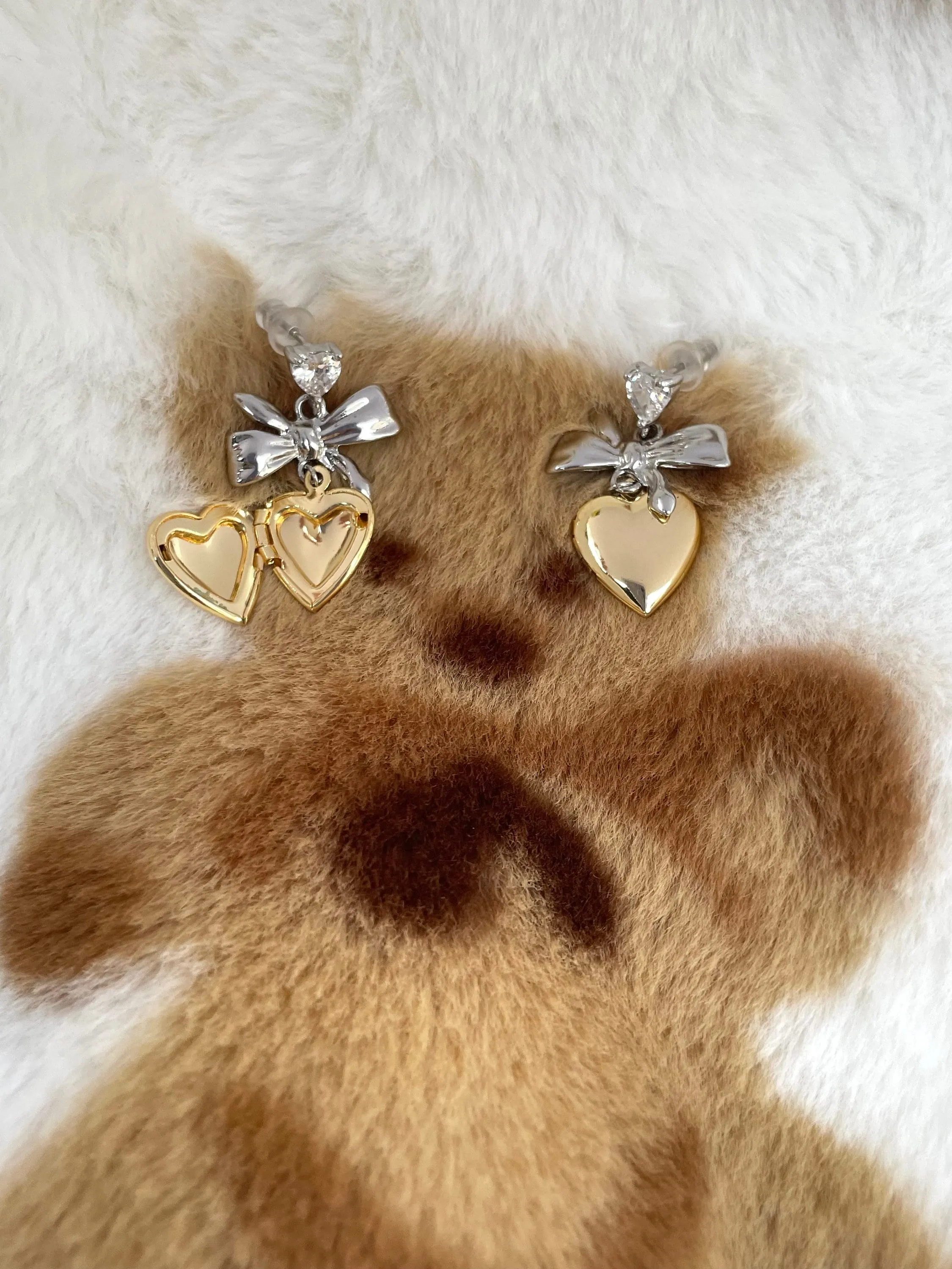 Ari Heart Locket Earrings