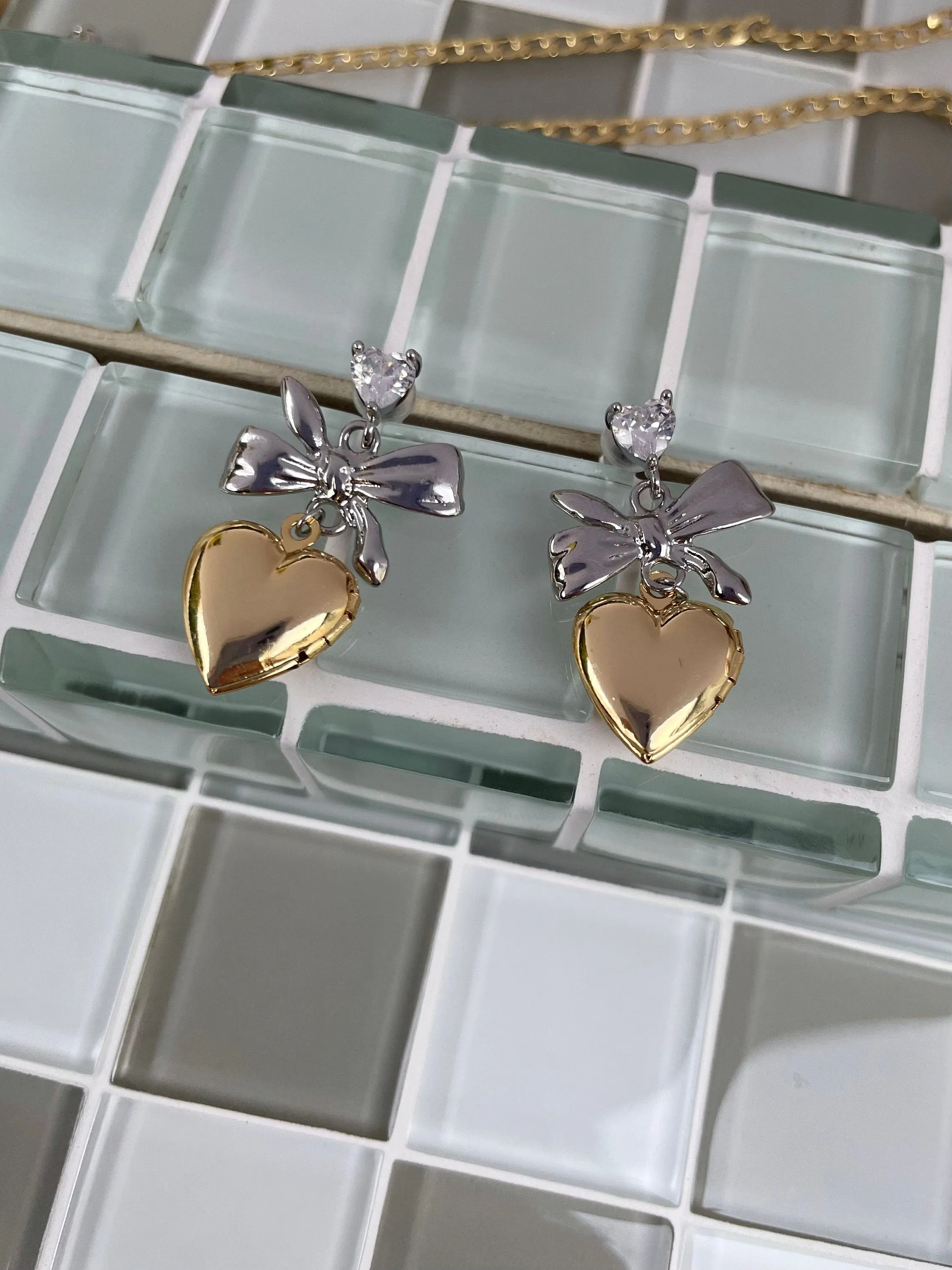 Ari Heart Locket Earrings