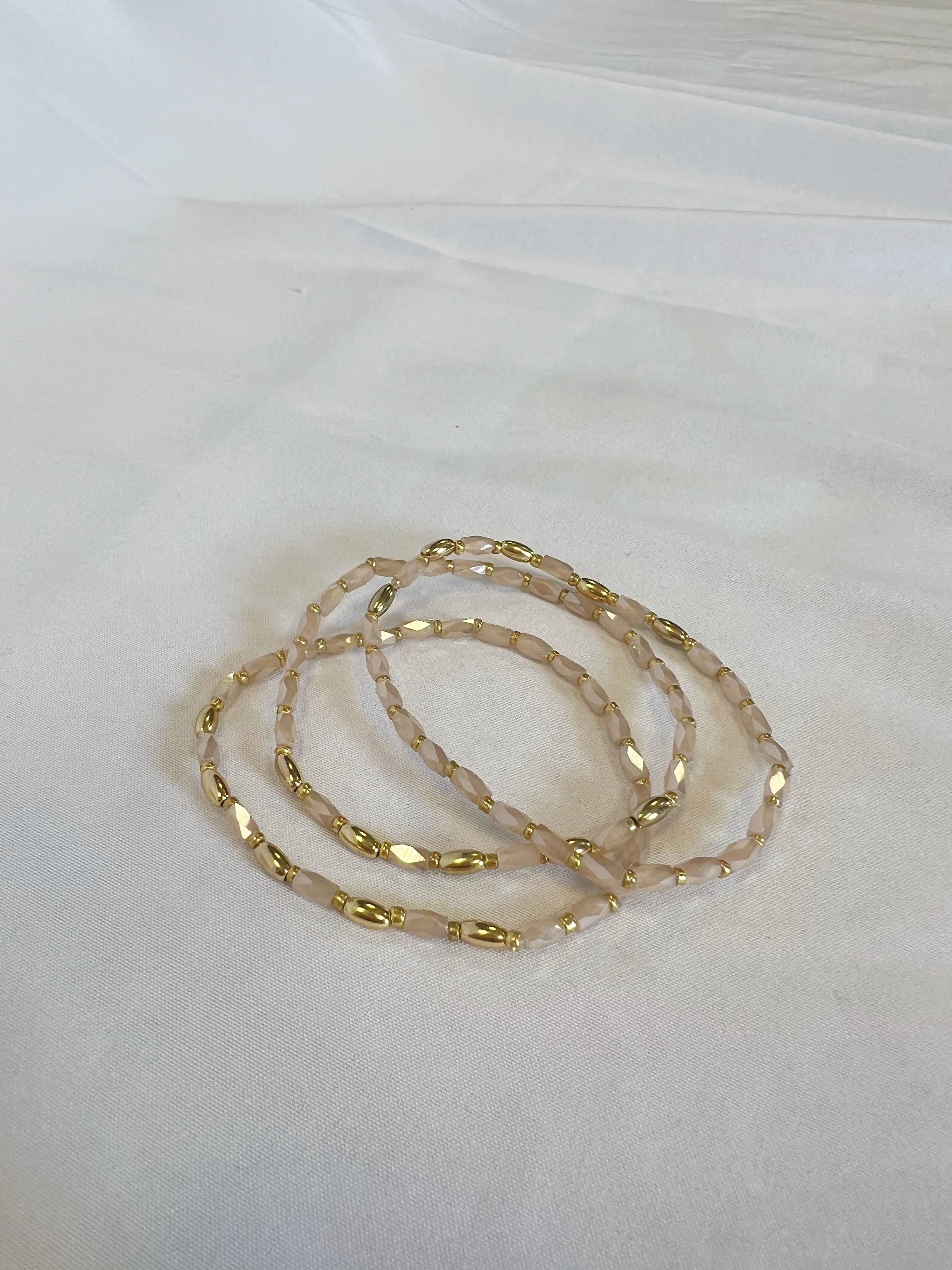 Bead Bracelet Gold Pink