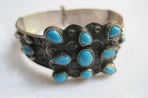 Beautiful Turquoise and Silver Egyptian Bracelet