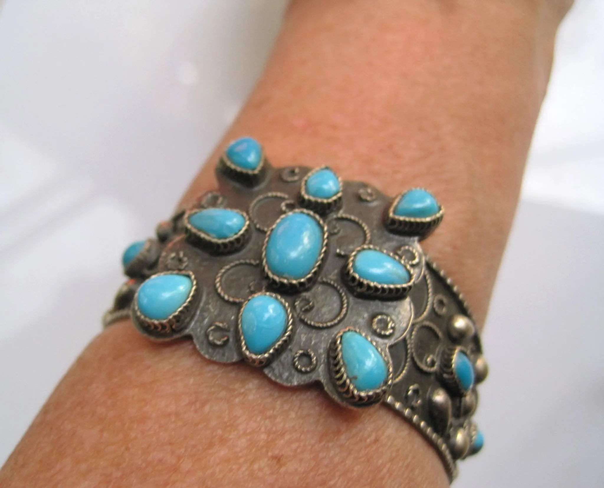 Beautiful Turquoise and Silver Egyptian Bracelet