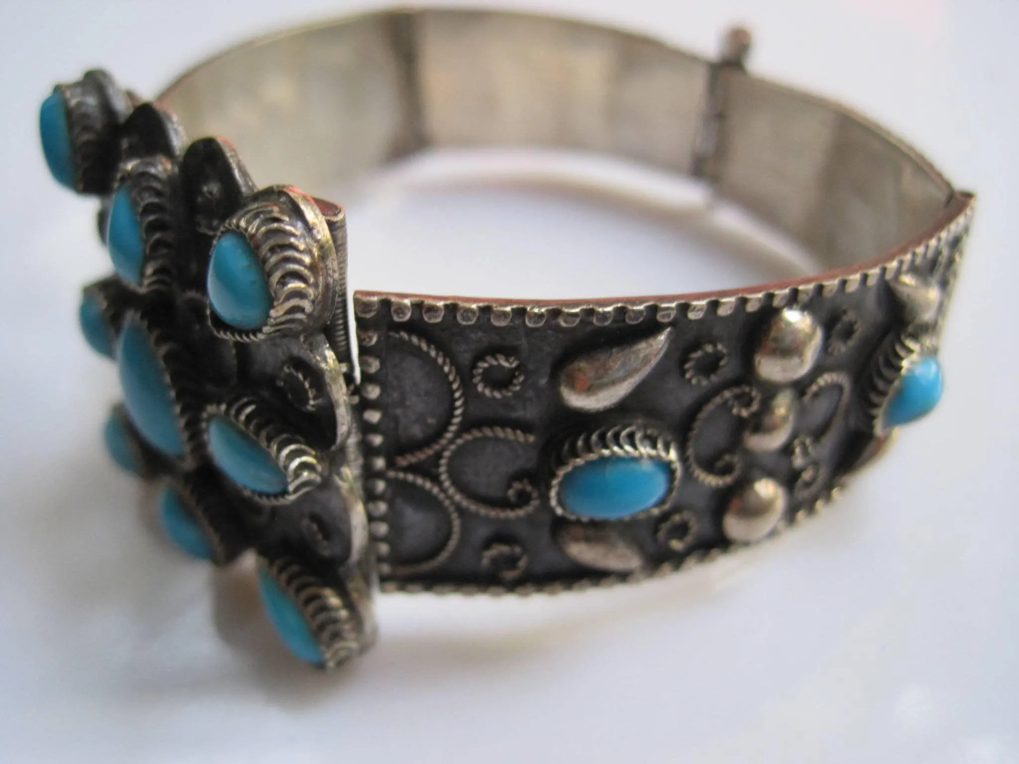 Beautiful Turquoise and Silver Egyptian Bracelet