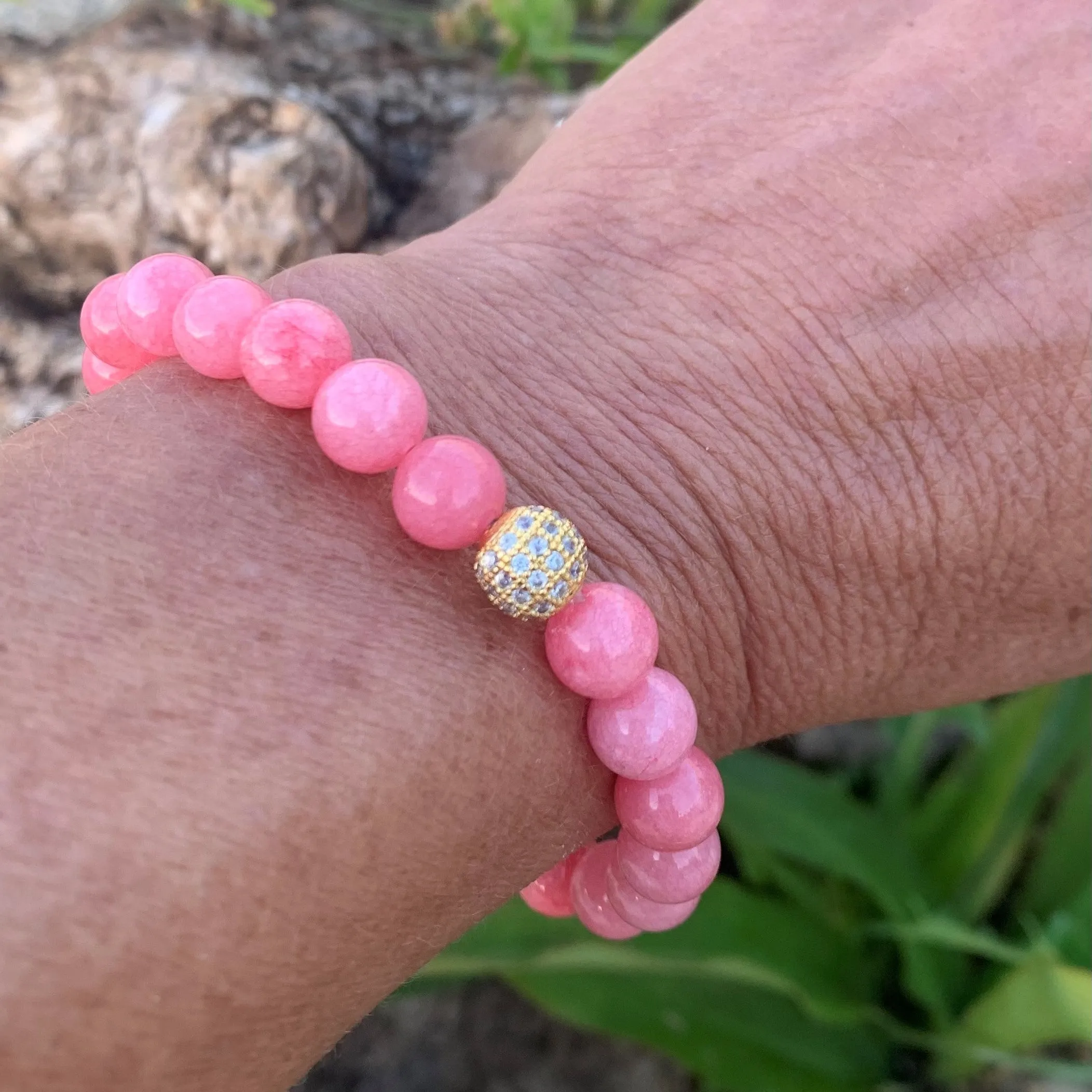 Bracelet en rhodochrosite plaqué or et zircon, le féminin, cadeau Noël