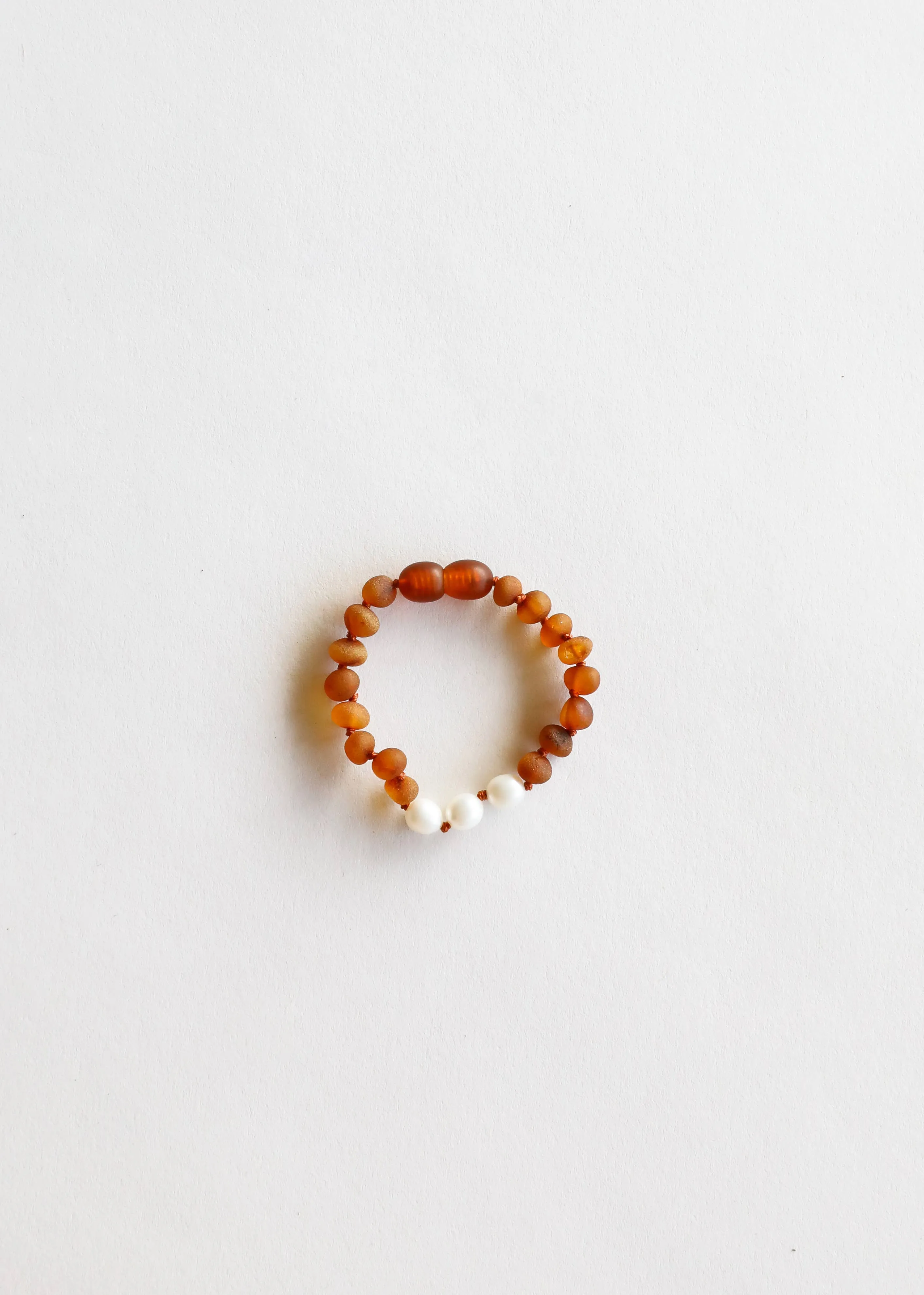 CanyonLeaf - Kids: Raw Cognac Amber   Pearl || Bracelet