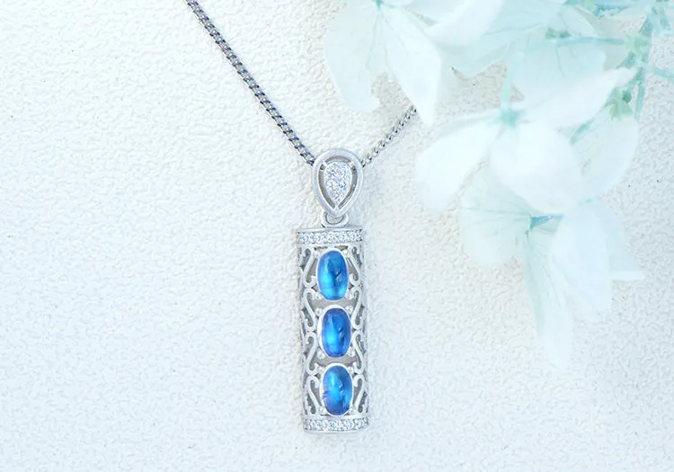 Charm Womens White Gold Plated Silver Moonstone Pendant Necklaces For Women