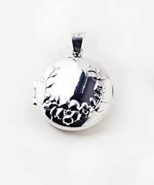 Collection Santa Pacheco ~ Locket "Round with Flowers Two Sided" 2 pics .925 Silver