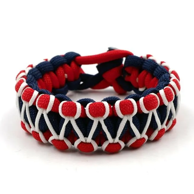Emergency Paracord Bracelet