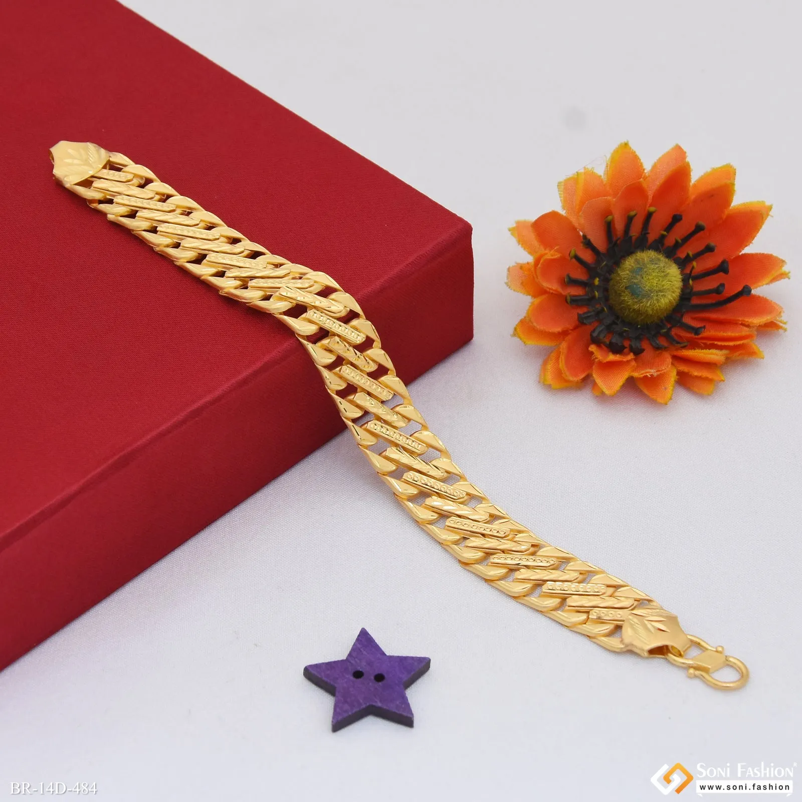 Hand-Crafted Design Gold Plated Pokal Bracelet for Men - Style D484