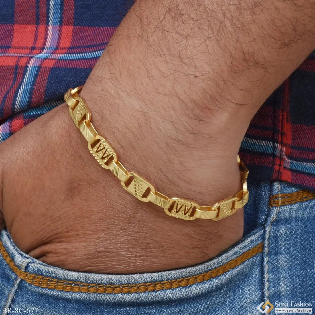 High-Quality Gold Plated Nawabi Bracelet for Men - Style C677