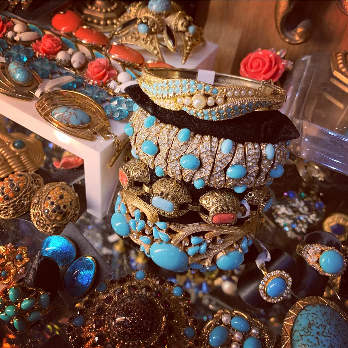 Trifari Turquoise Jewels of India bangle