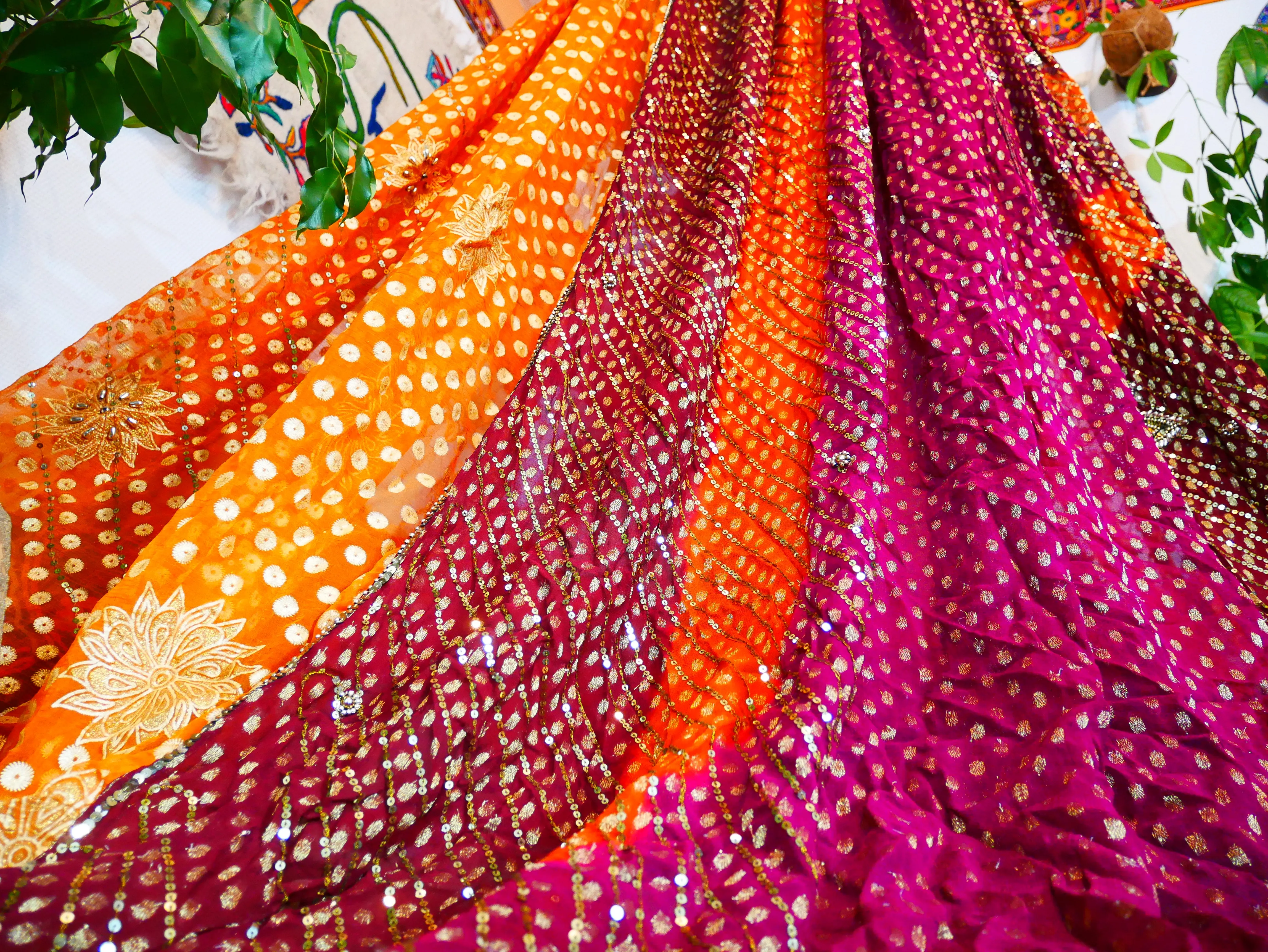 Wedding Saree canopy - Boho Hanging Tent- bed canopy  | bohemian wedding backdrop - Hippie decor - floor seating area | meditation room - Shanti baldachin