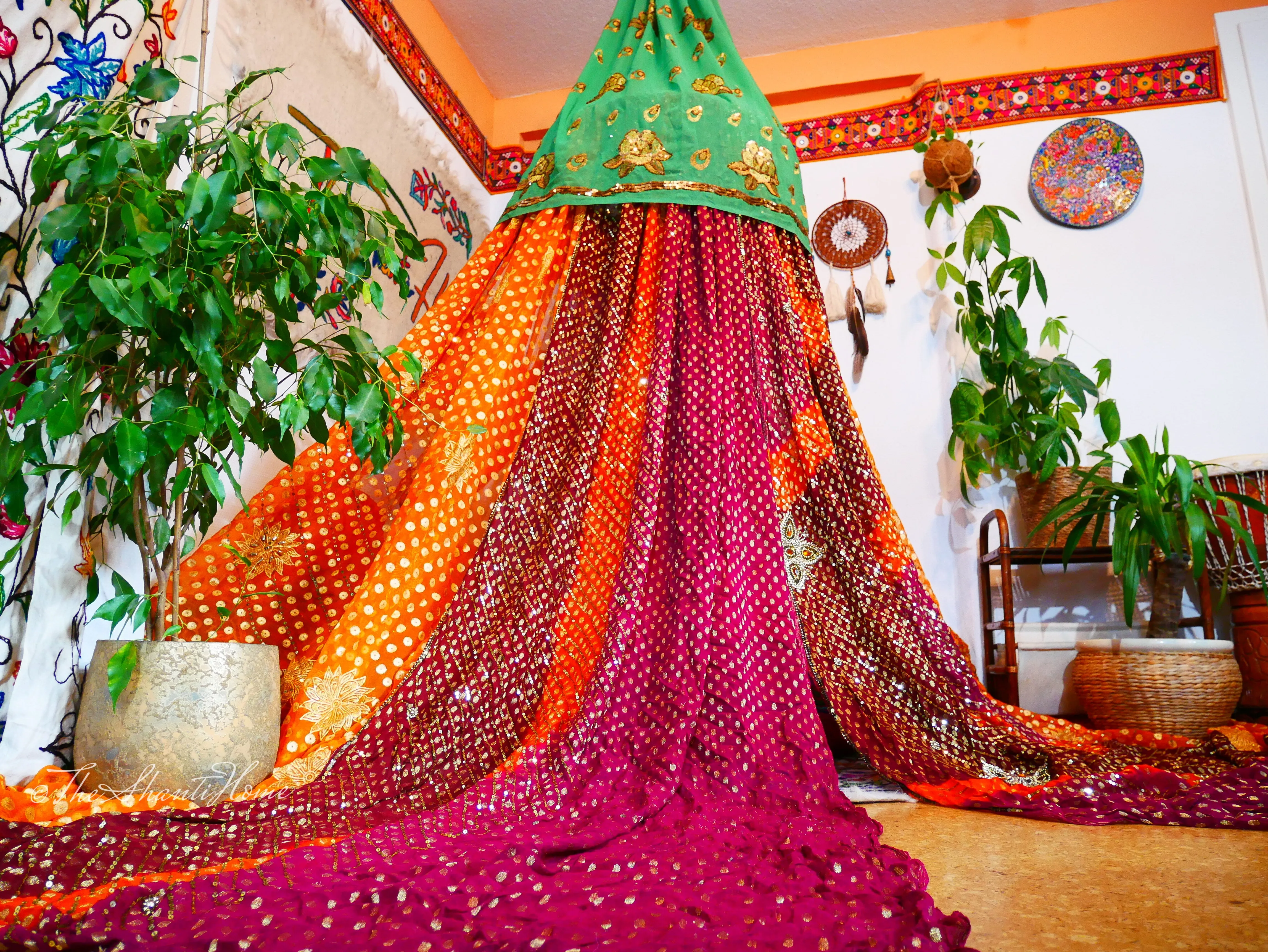 Wedding Saree canopy - Boho Hanging Tent- bed canopy  | bohemian wedding backdrop - Hippie decor - floor seating area | meditation room - Shanti baldachin