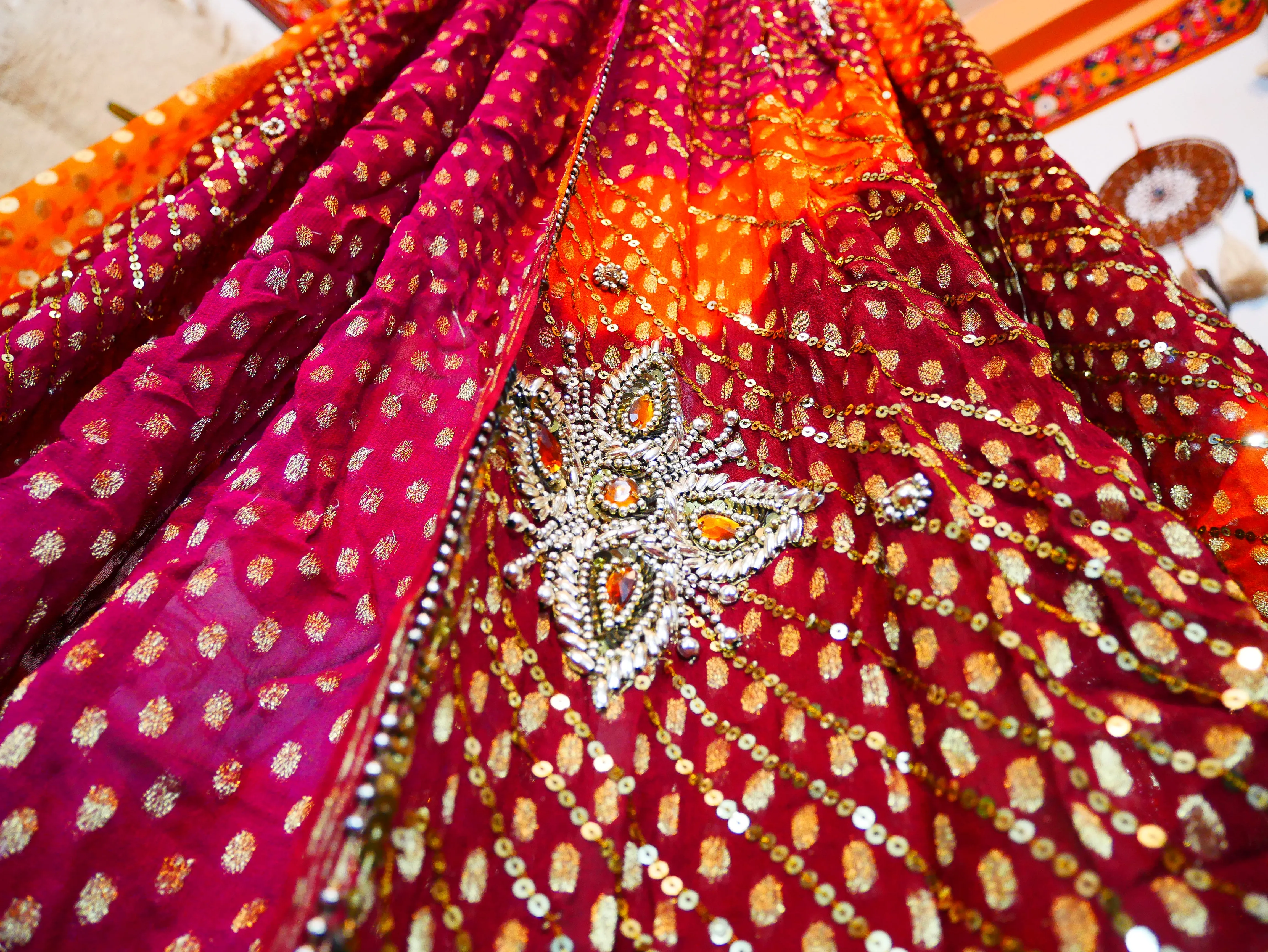 Wedding Saree canopy - Boho Hanging Tent- bed canopy  | bohemian wedding backdrop - Hippie decor - floor seating area | meditation room - Shanti baldachin