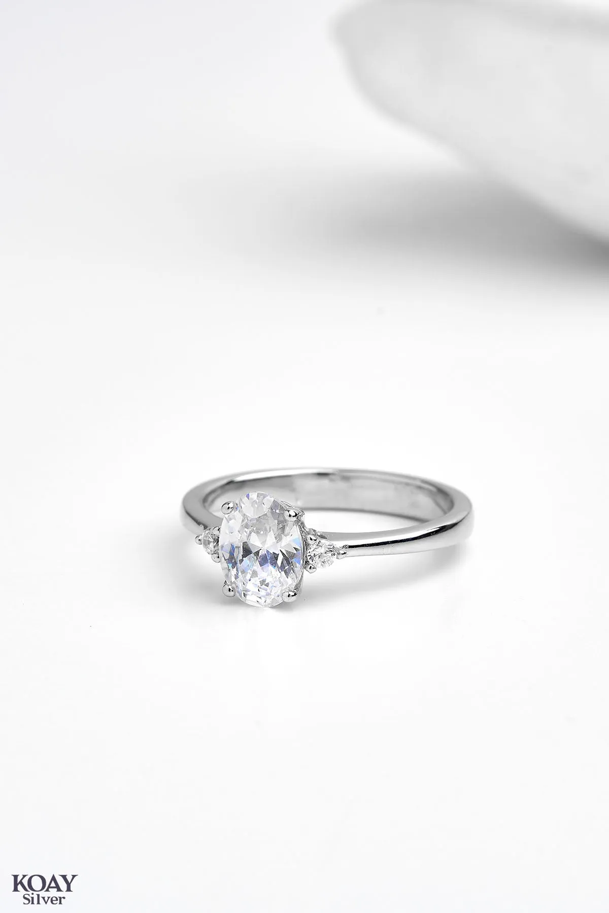 Zircon Ring (070-Zircon)
